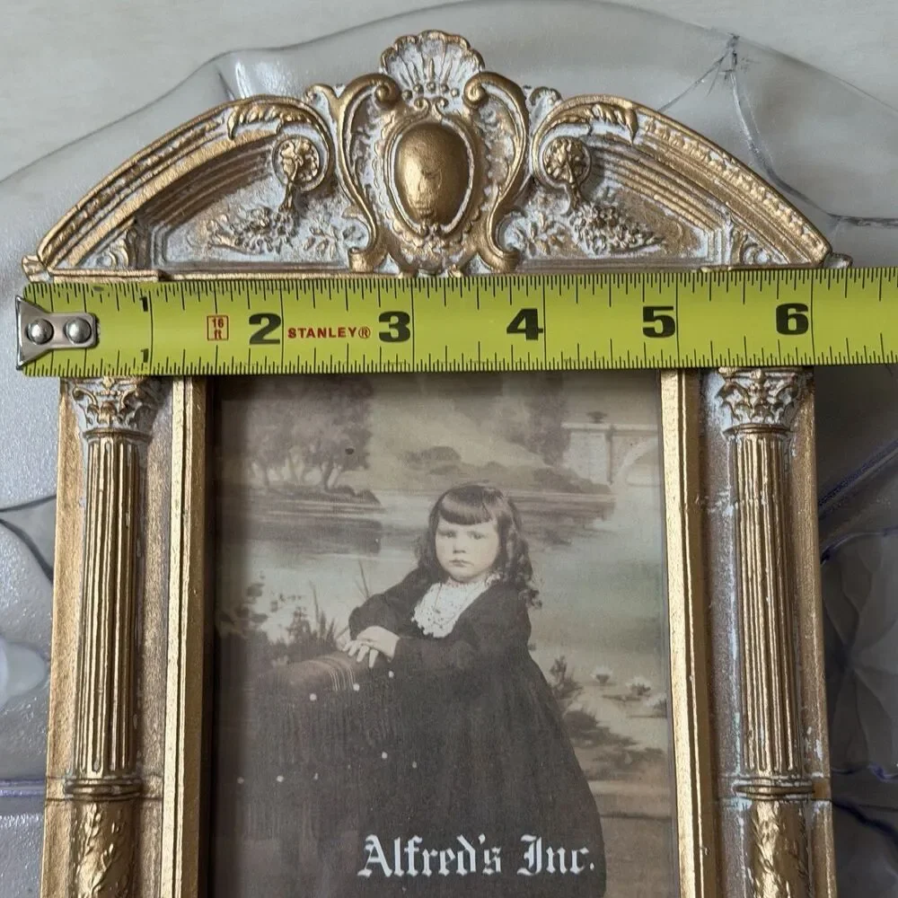 Alfred’s Inc beautiful vintage